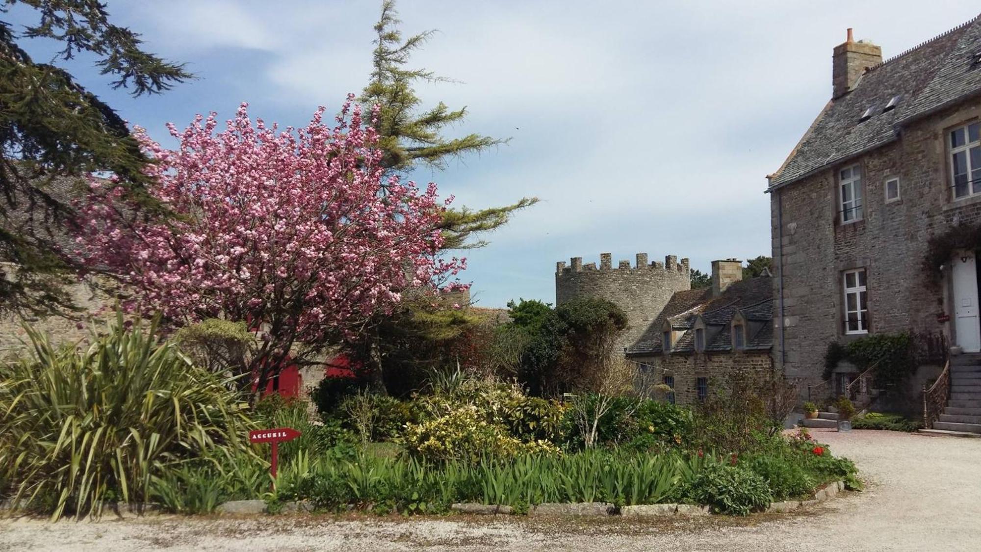 Les Chambres du Château du Rozel Le Rozel Exterior foto